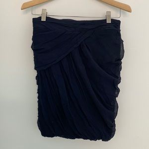 Fitted navy Club Monaco skirt